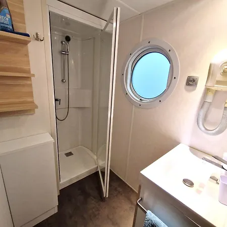 Luxus Mobile Beim Europa-park, Voll Klimatisiert Mit Wi-fi!